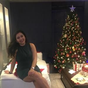 Meet your Posher, Dana